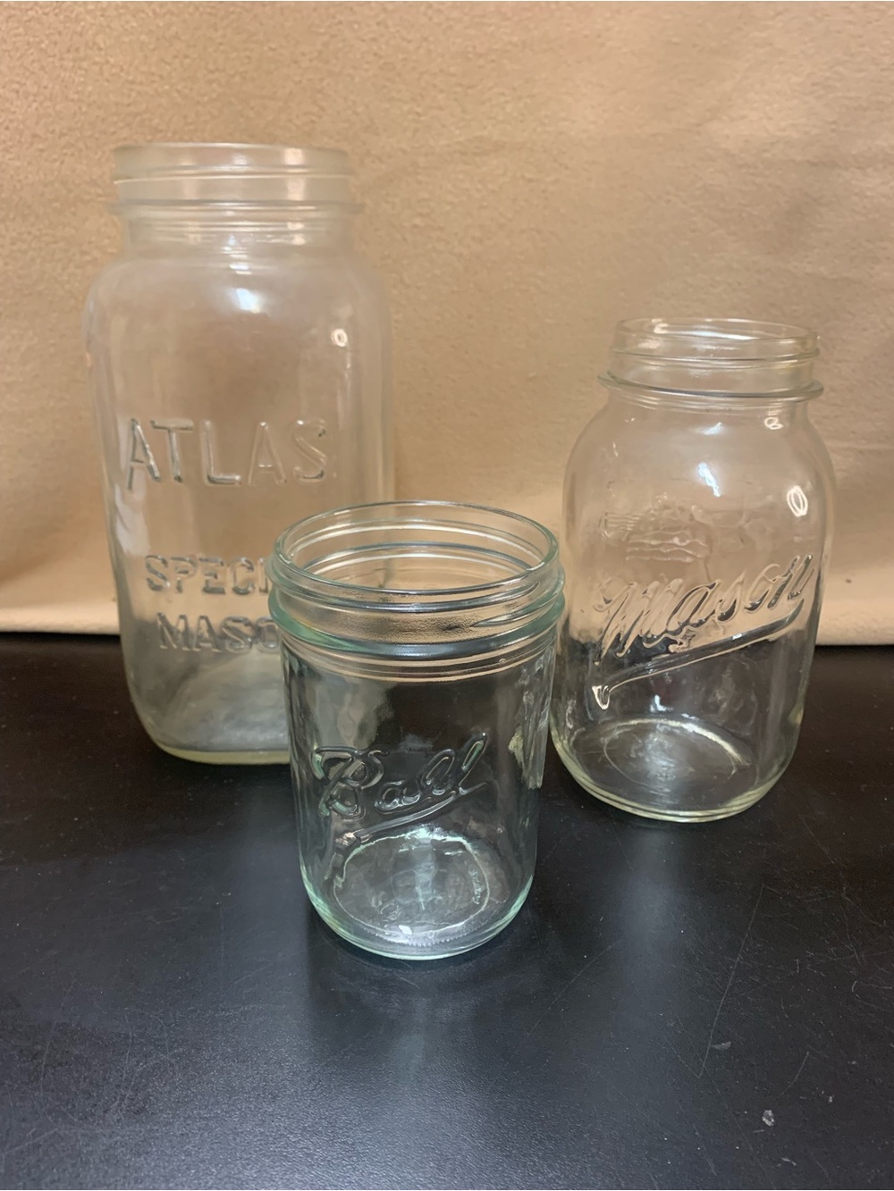 Atlas & Mason Clear Glass Mason Jar Set - Clear. Inv 912